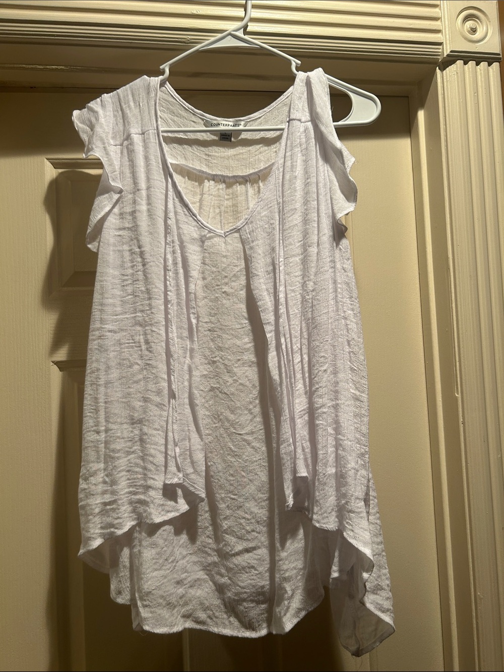 Counterparts White Lightweight Asymmetric Flutter-Sleeve Tunic